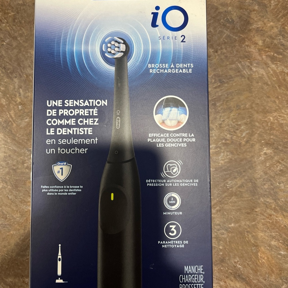 Oral-B iO Series 2 Black Electric Toothbrush